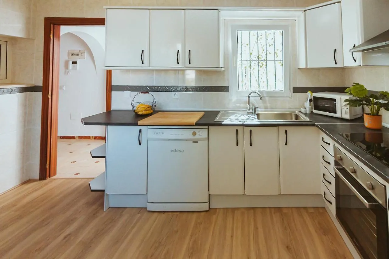 Apartamento Con Gran Terraza Junto A La Playa Торремолинос Апартаменты