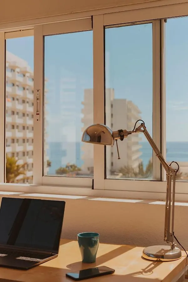 Apartamento Con Gran Terraza Junto A La Playa Torremolinos