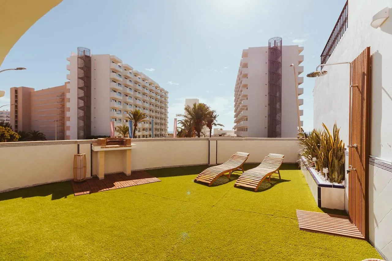 Apartamento Con Gran Terraza Junto A La Playa Torremolinos Spain