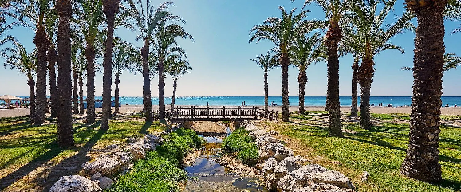 Apartamento Con Gran Terraza Junto A La Playa Torremolinos Apartment